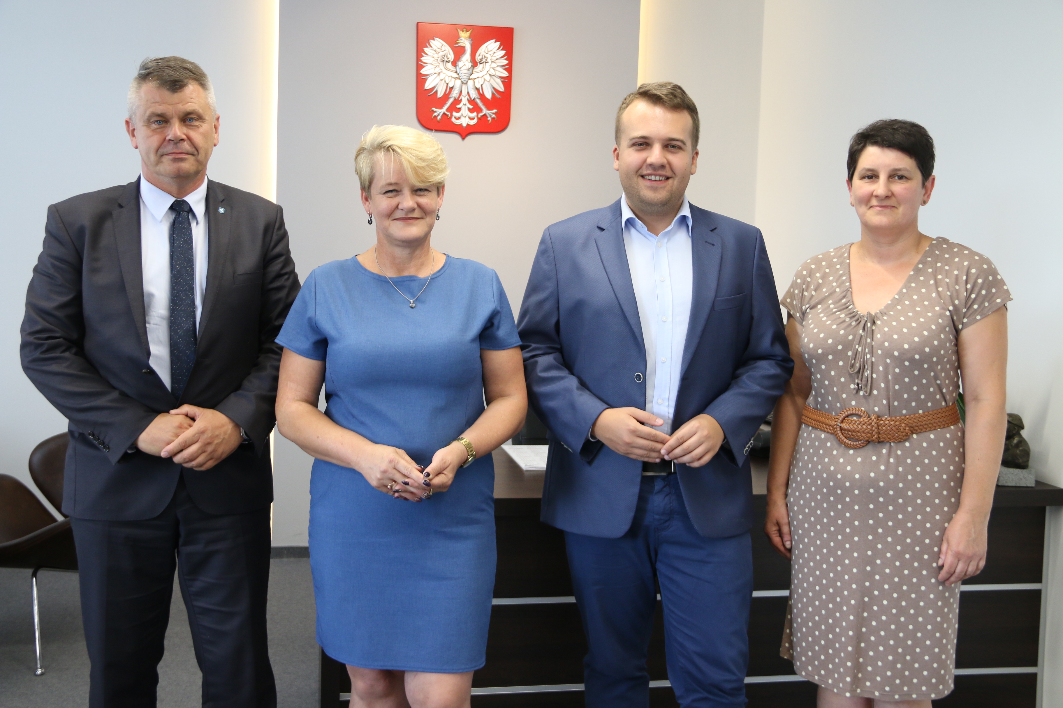 nowi dyrektorzy w szkołach 
